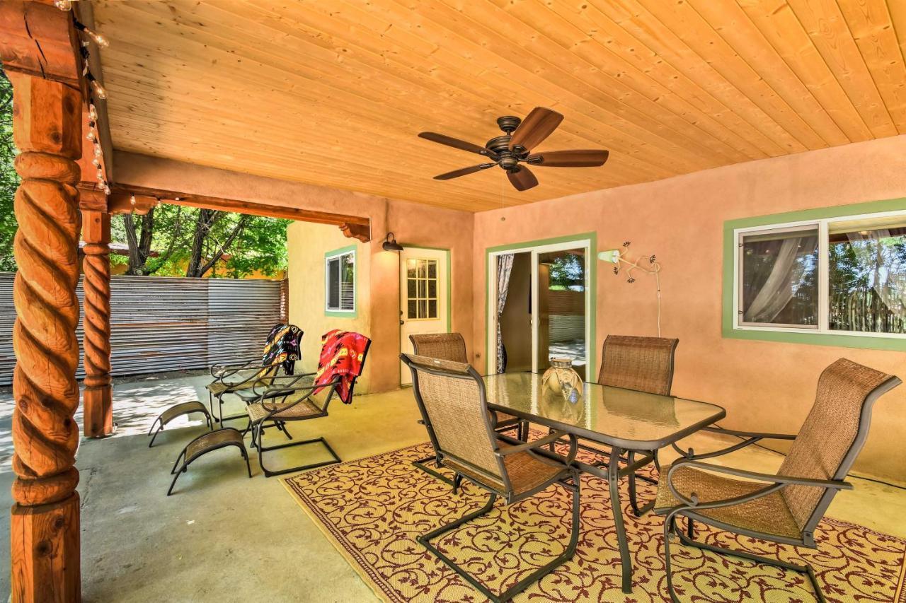 Cozy Home With Media Room Short Walk To Taos Plaza! 外观 照片