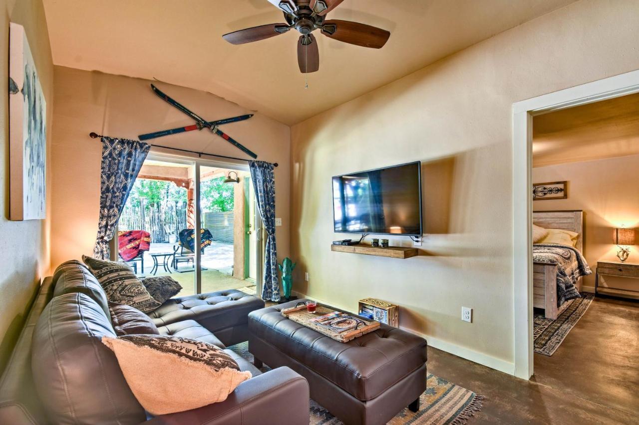 Cozy Home With Media Room Short Walk To Taos Plaza! 外观 照片
